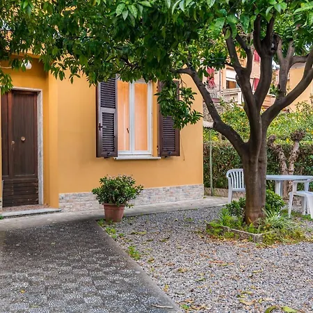 Il Verde Nel Blu مونتيروسّو ال ماري